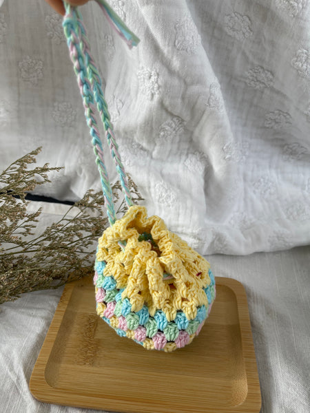 Crochet Drawstring Pouch